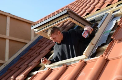 Pose de fenêtres de toit Velux à Charmois